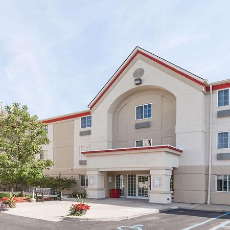 Mainstay Suites Detroit Auburn Hills Bagian luar foto