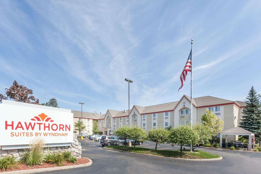 Mainstay Suites Detroit Auburn Hills Bagian luar foto