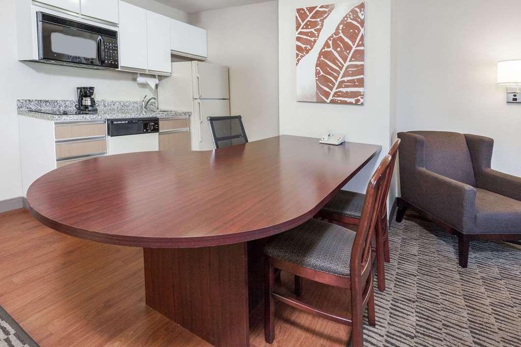 Mainstay Suites Detroit Auburn Hills Ruang foto