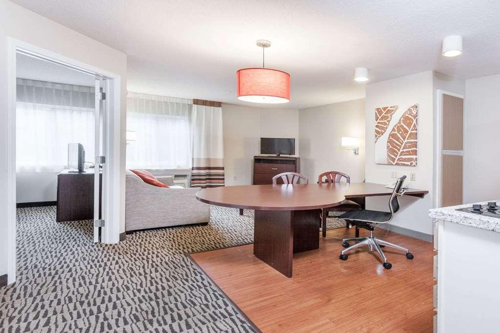 Mainstay Suites Detroit Auburn Hills Ruang foto
