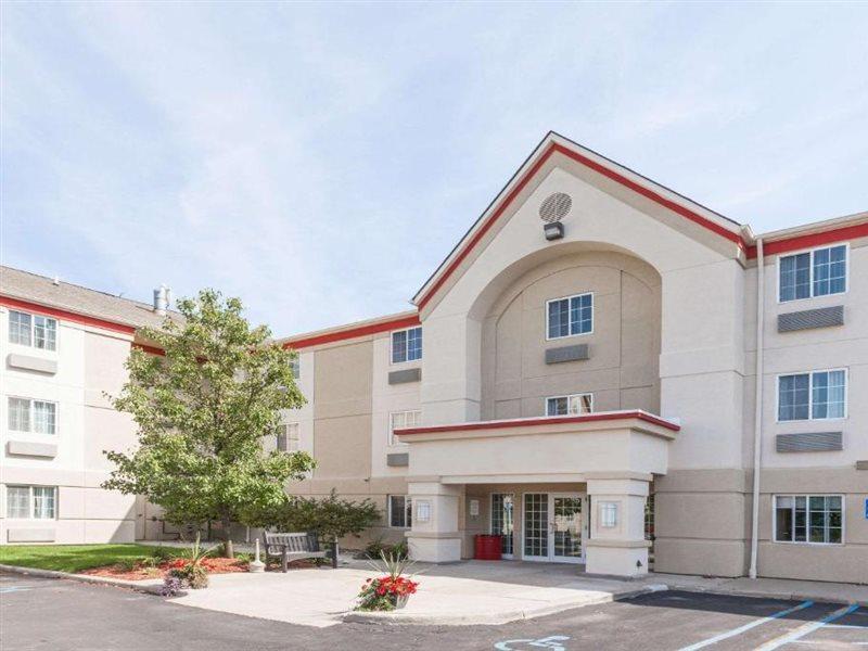 Mainstay Suites Detroit Auburn Hills Bagian luar foto