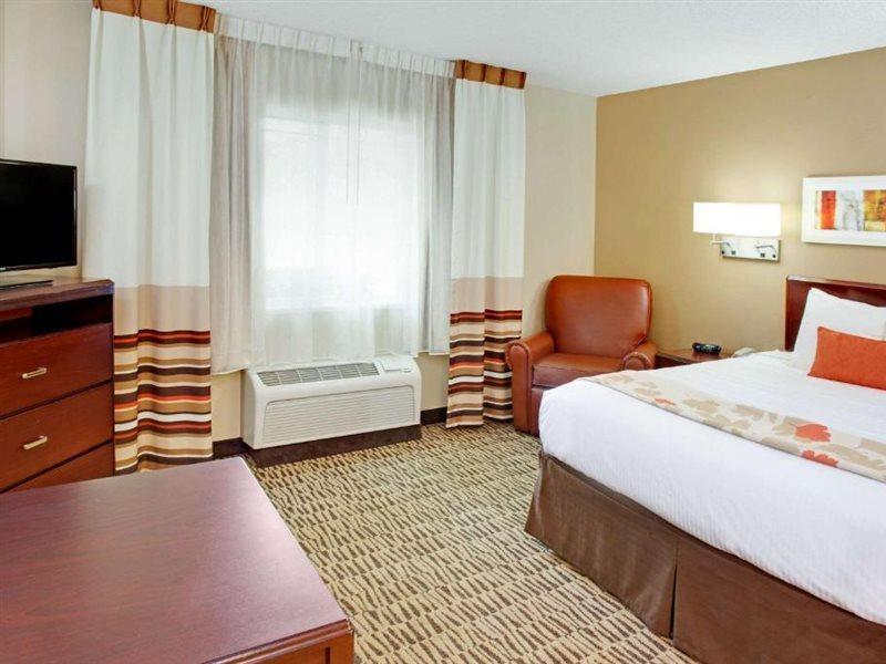 Mainstay Suites Detroit Auburn Hills Bagian luar foto