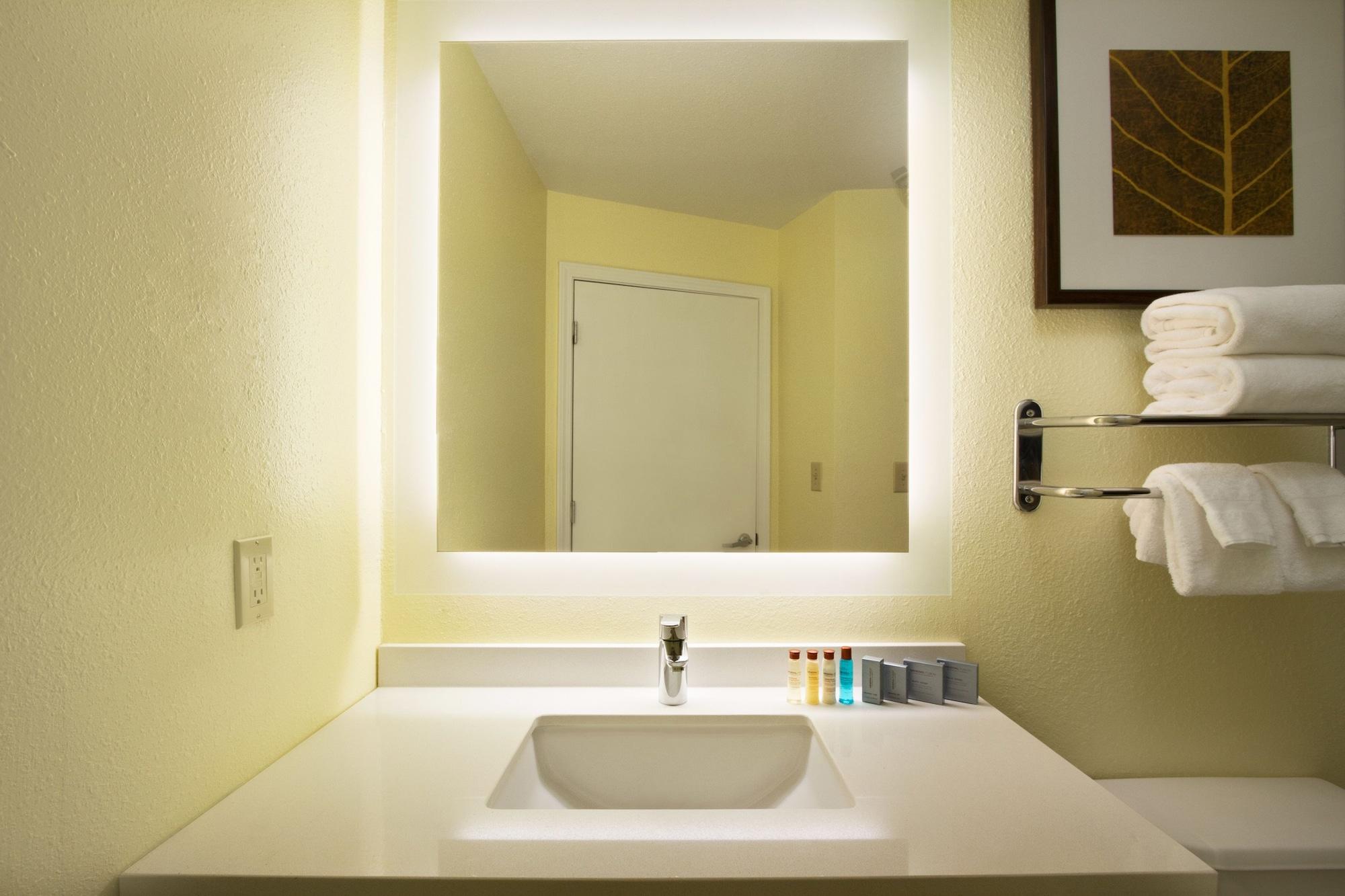 Mainstay Suites Detroit Auburn Hills Bagian luar foto